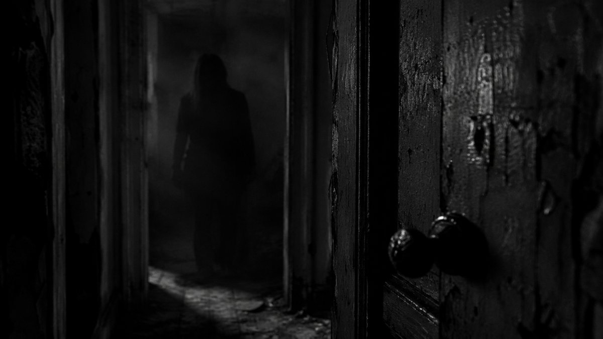 La respiración detrás de ti: una sombra en la noche que acecha