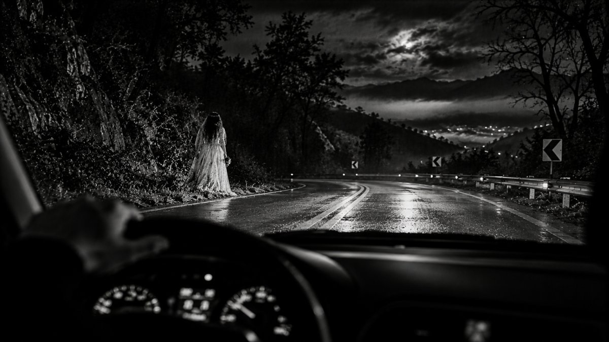 La madrugada y el misterio: relatos de oscuridad y apariciones en la carretera