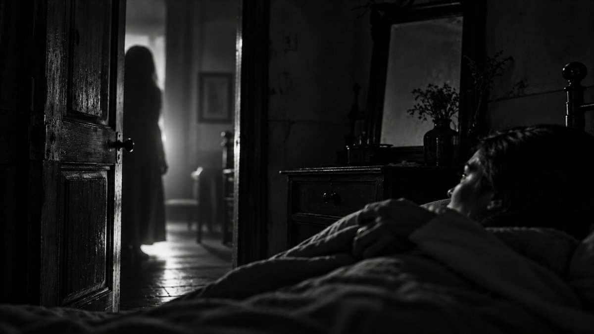 Descubre por qué los finales abiertos en historias de terror nos asustan más